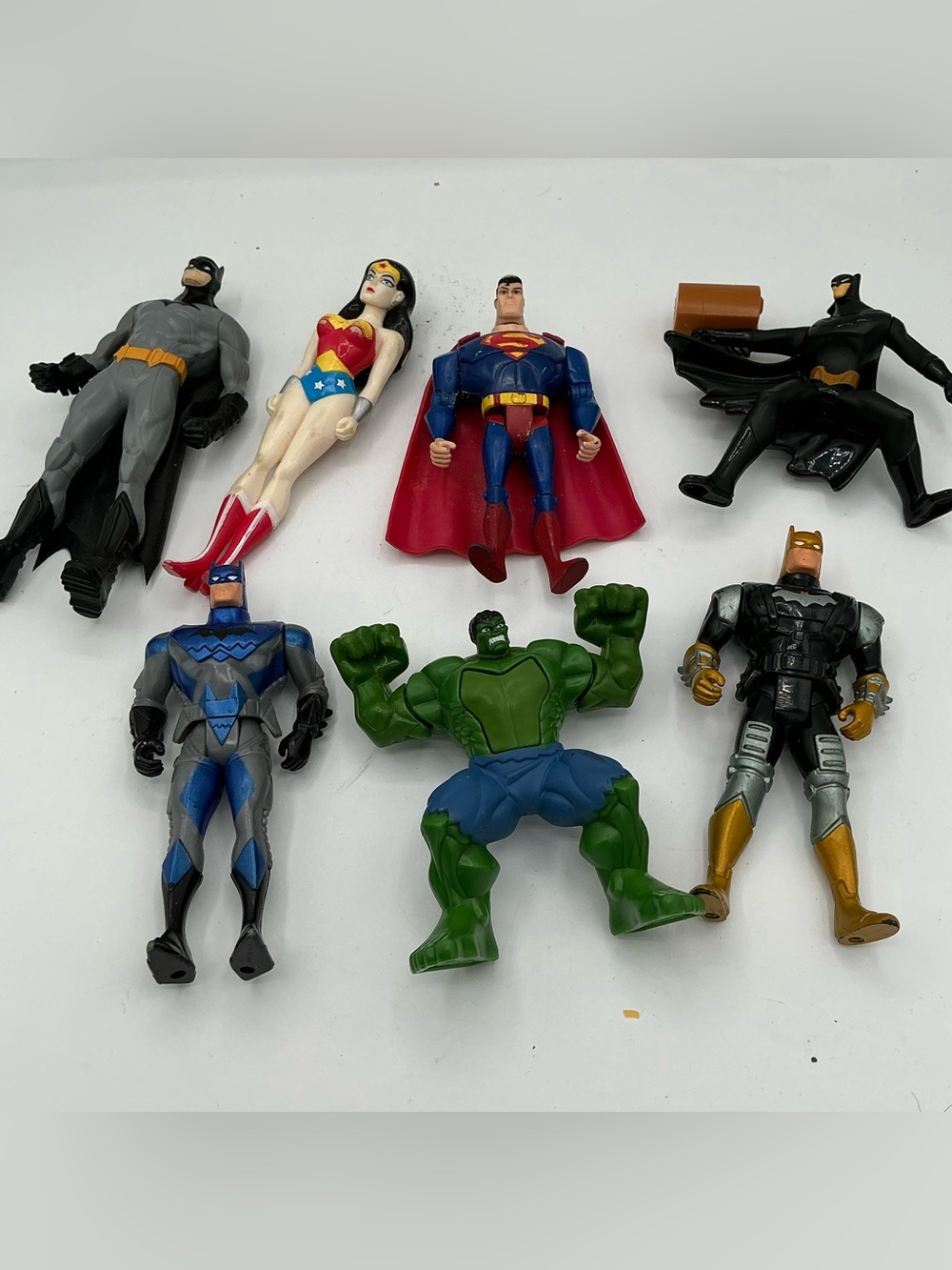 Mixed Superhero Action Figures Set - DC & Marvel Characters - Multicolor